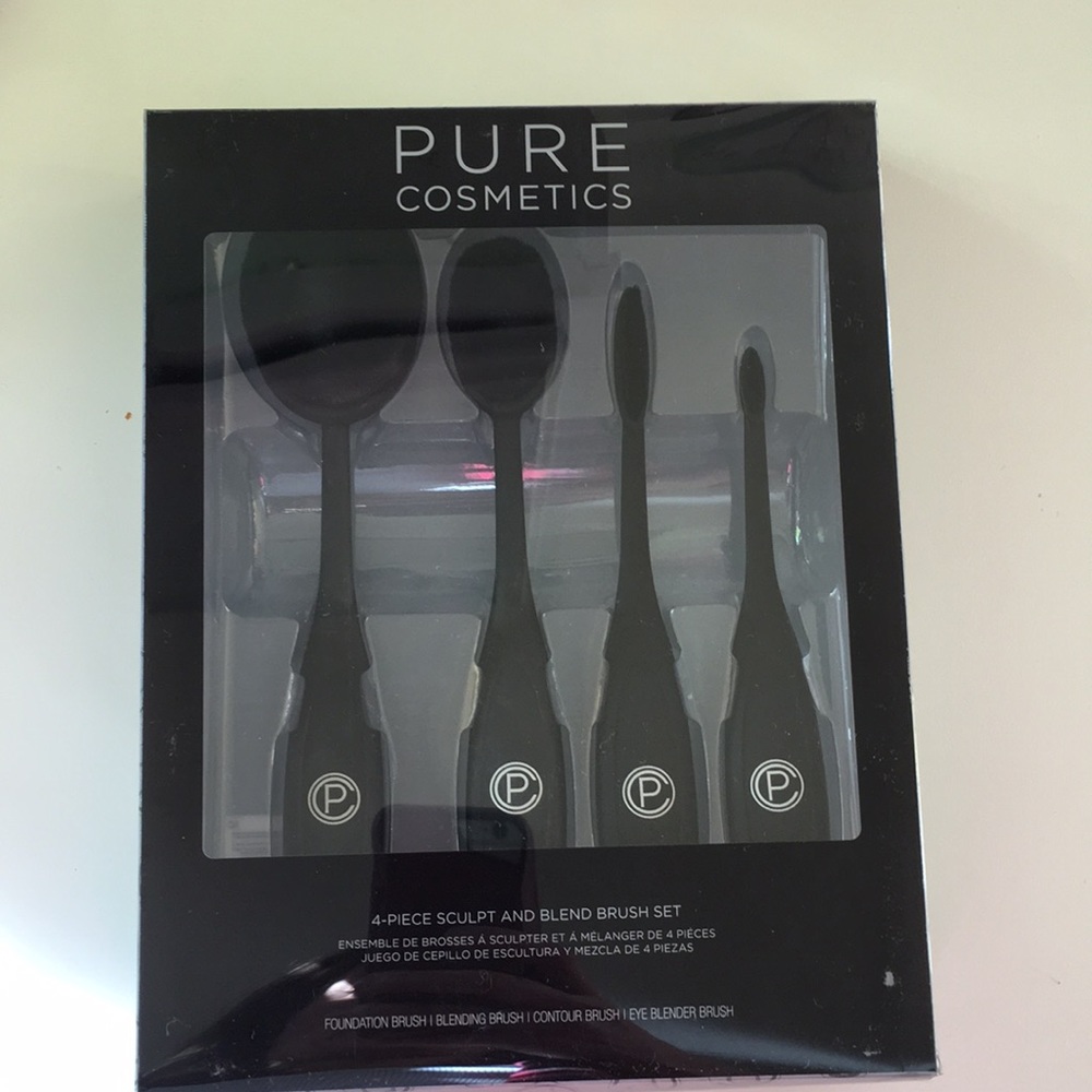Pure Cosmetics 4-piece sculpt and blend brush set